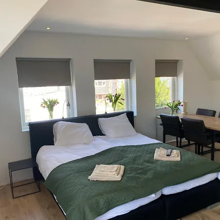 Apartment D10